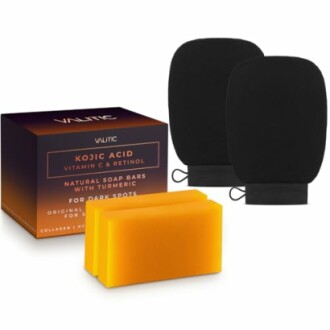 Kojic acid soap set with exfoliating gloves.